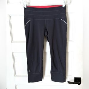 Athleta Cropped Leggings